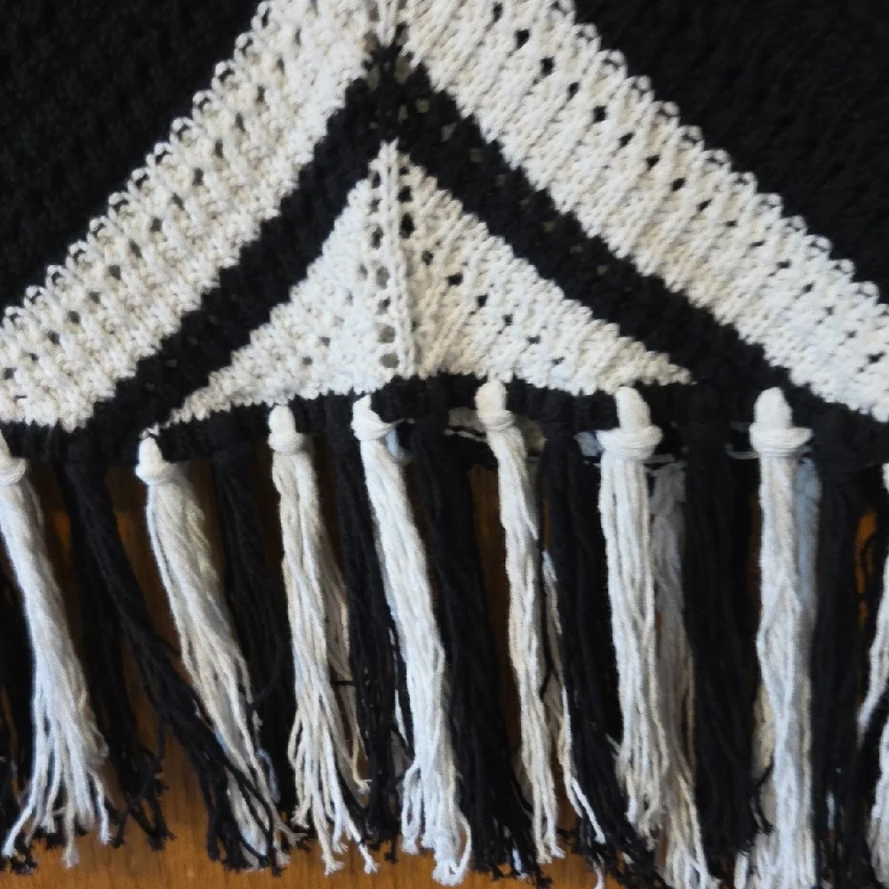 Nine West Black and White Chevron Maxi Skirt - Picture 6 of 6